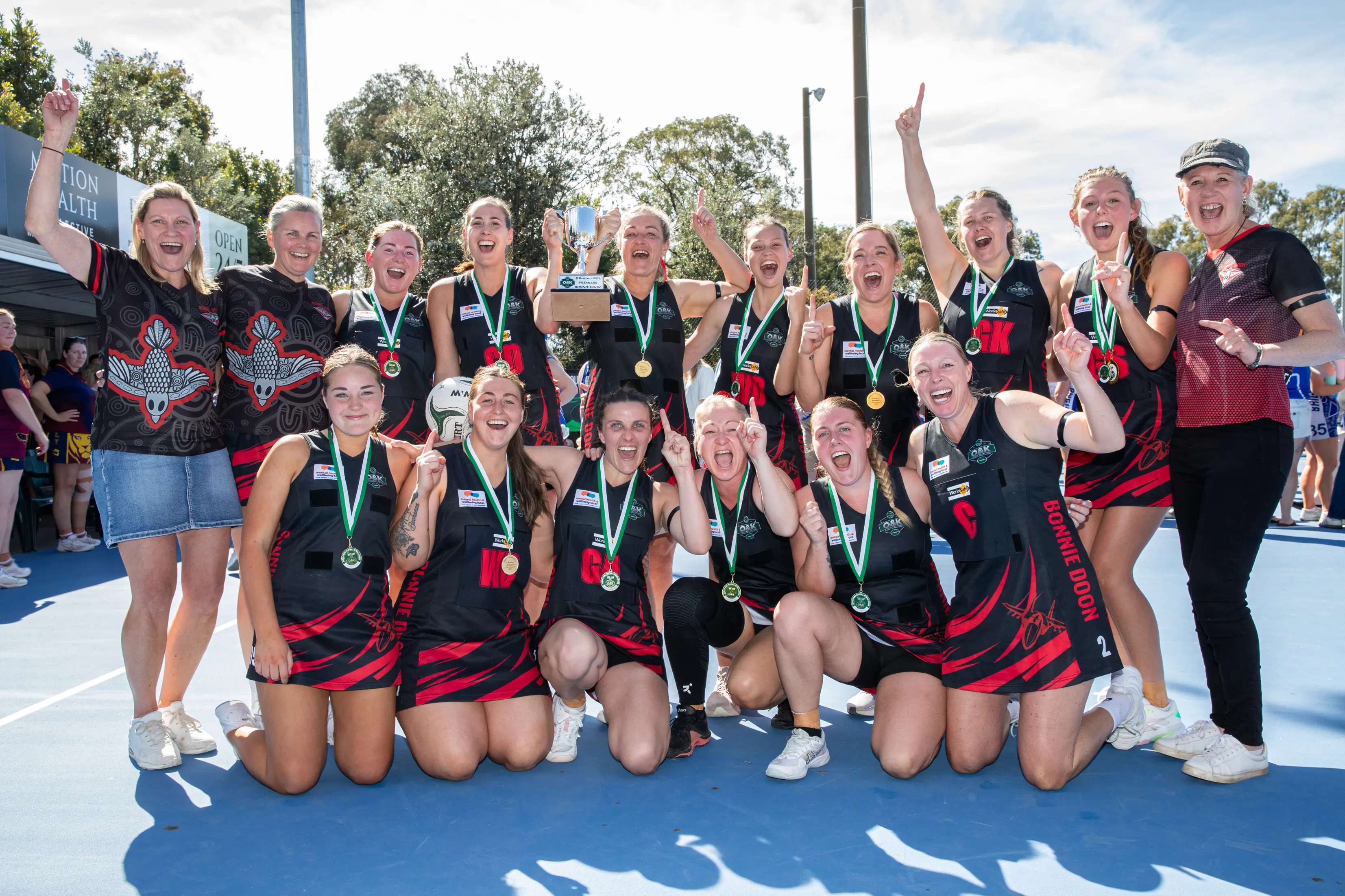 <p>SPECIAL TEAM: Bonnie Doon B reserve premiership team. PHOTOS: Marc Bongers</p>\\n