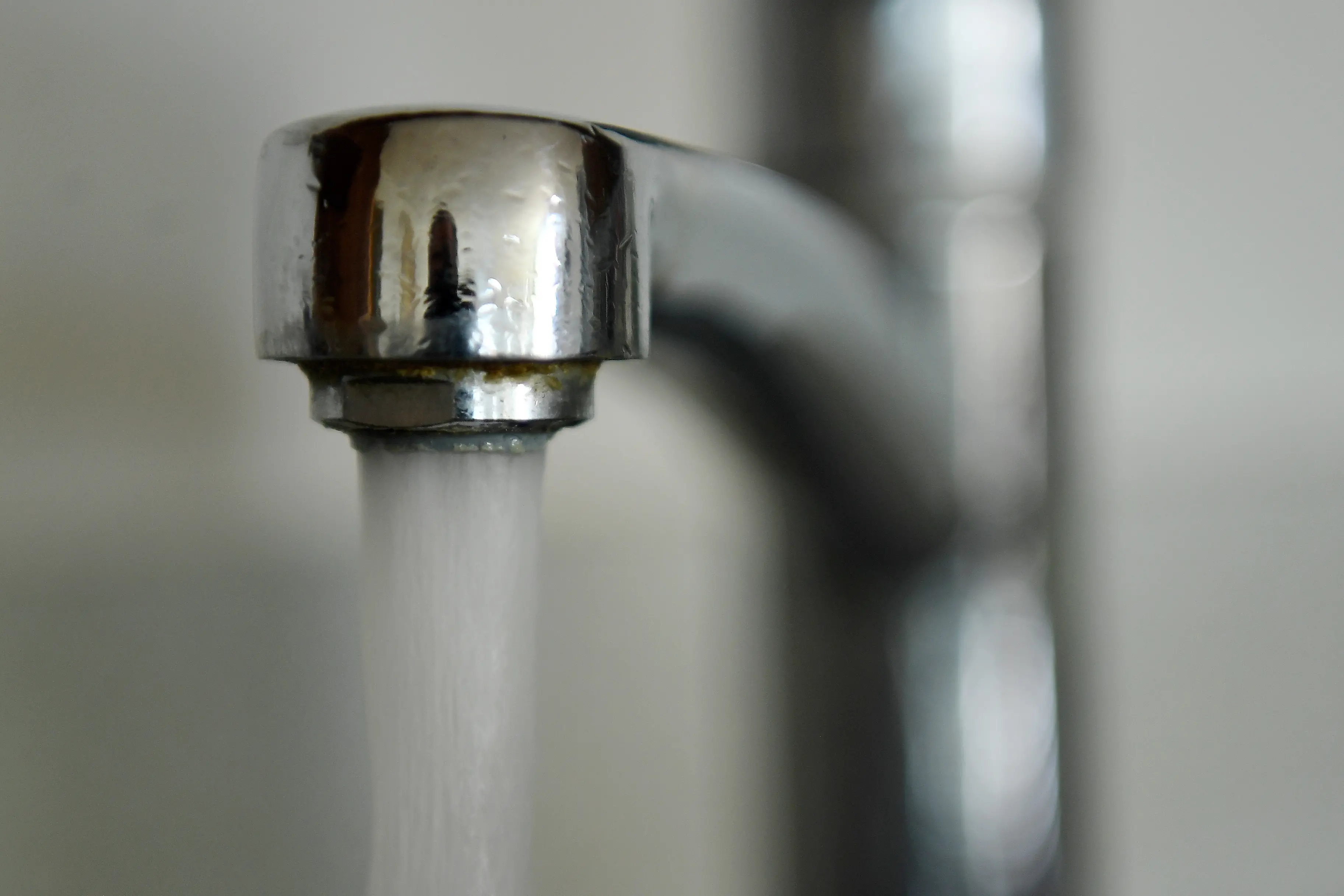 <p>WATER WISE: Harrietville, Dederang and Tawonga primary schools will benefit from a new central water and sewer program.</p>\\n
