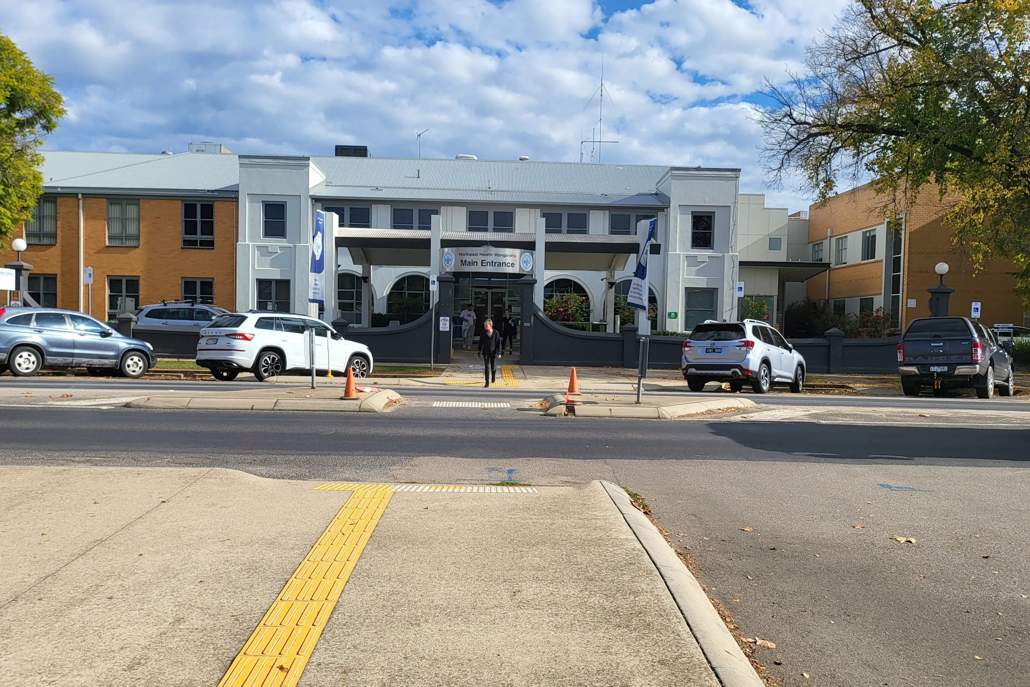 <p>TIME FOR RENEWAL: A pedestrian priority wombat crossing will be constructed adjacent to the busy Northeast Health Wangaratta hospital entrance. Green Street will also be reconstructed between Rowan and Cusack streets. PHOTO: Steve Kelly</p>\\n
