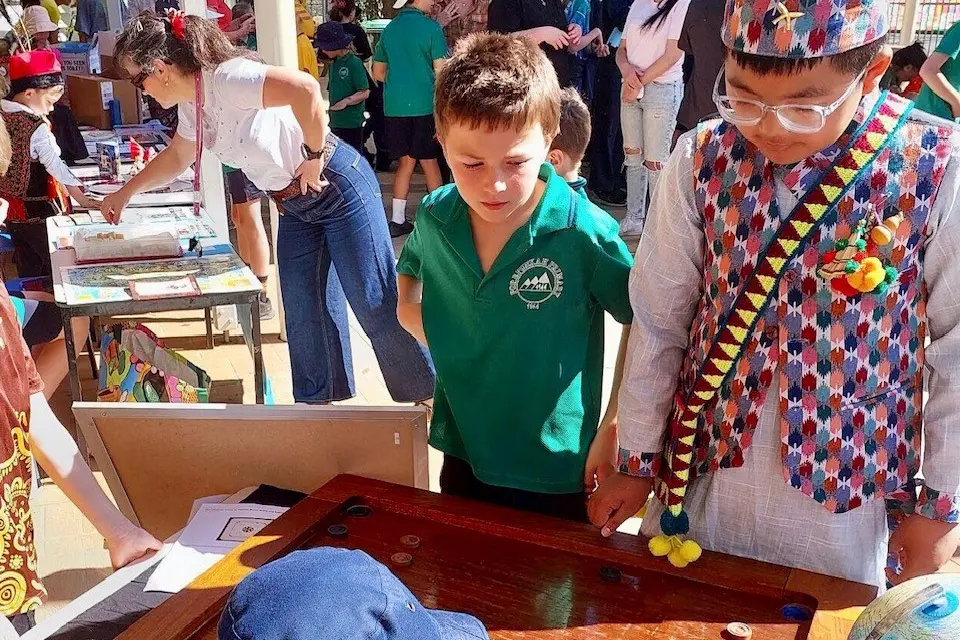 <p>CELEBRATING CULTURE: Porepunkah Primary School\\'s recent market had 13 vibrant stalls showcasing the cultures and traditions of students, families and staff.</p>\\n