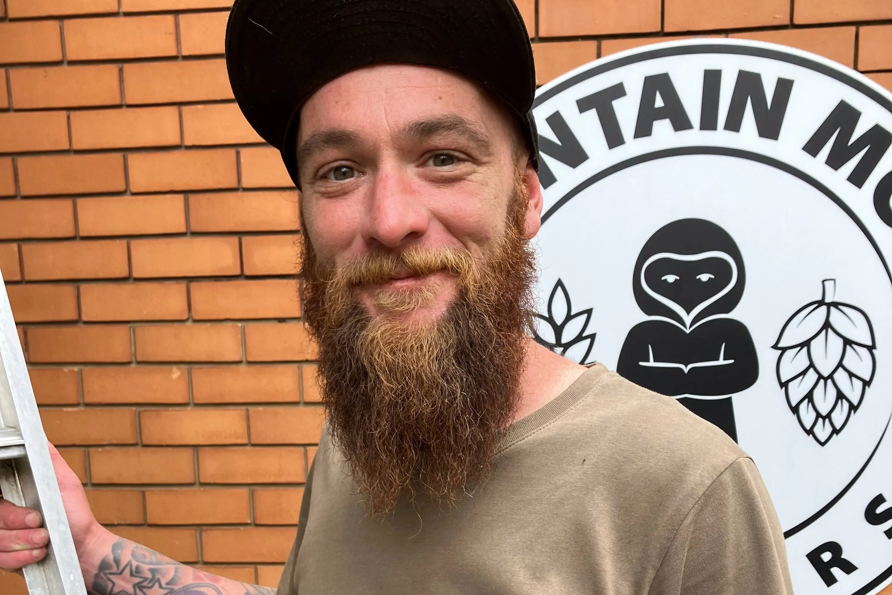 <p>Mount Beauty\\'s person around town: Banjo.</p>\\n