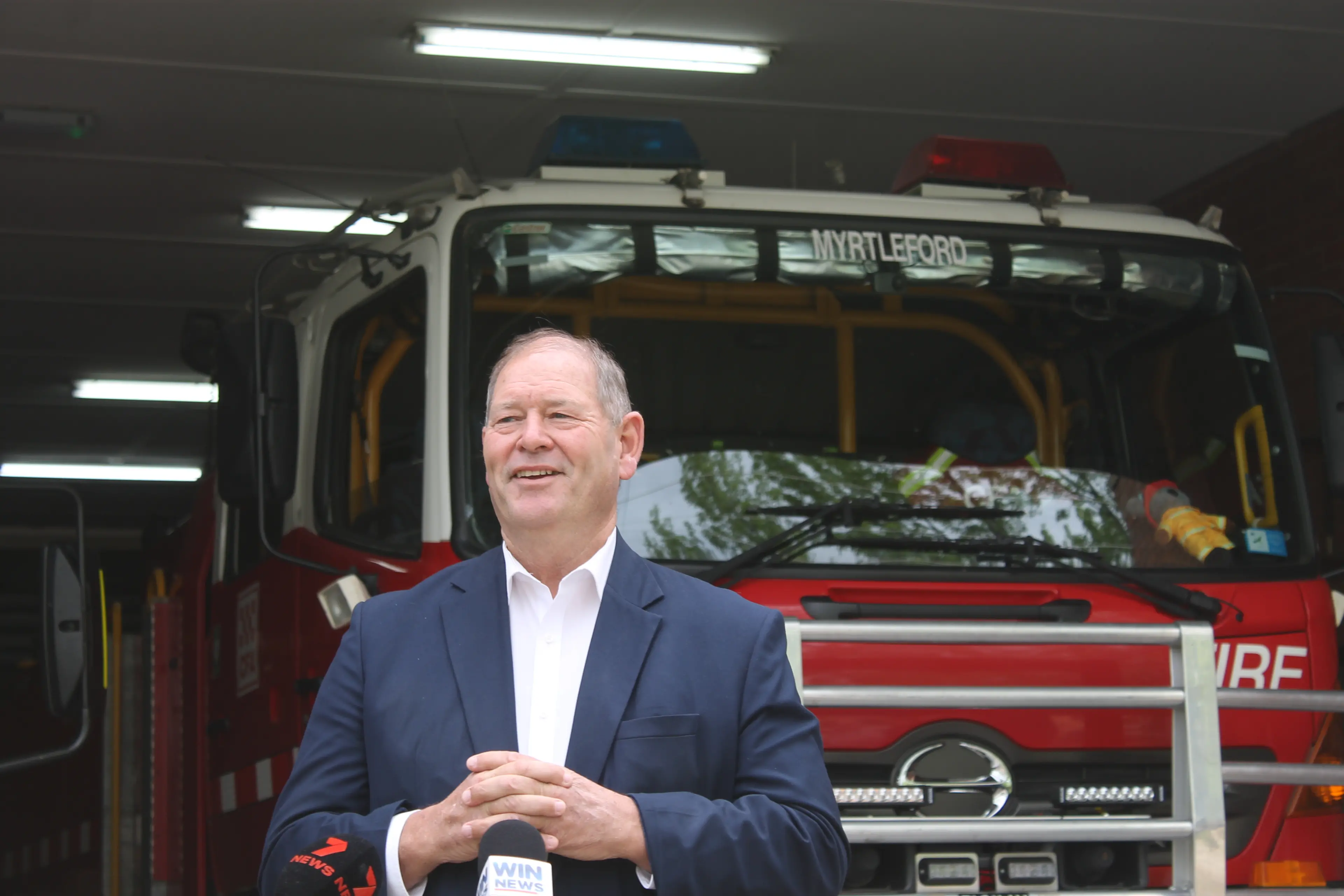 <p>EMERGENCY SERVICES TO BENEFIT FROM ELECTION: Mr McCurdy announced Myrtleford CFA members would receive a new fire station, if his party wins the November election. PHOTOS: Phoebe Morgan.</p>\\n