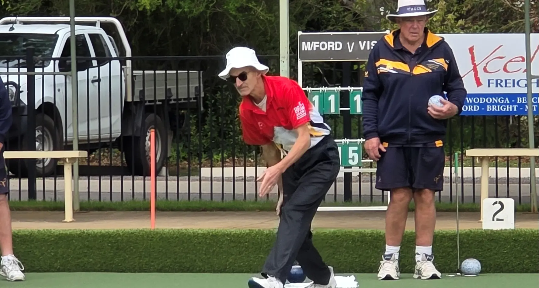 Myrtleford bowlers hit the greens