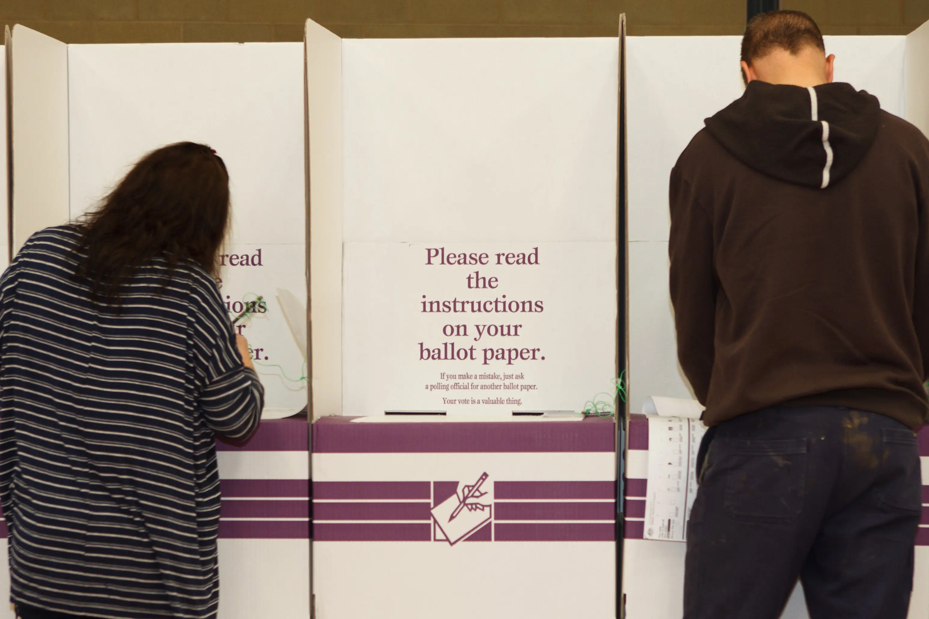 <p>ROLL UP, ROLL UP: Make sure you\\'re enrolled to vote this November.</p>\\n